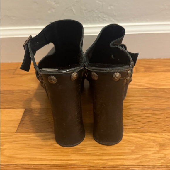 FREE PEOPLE Black Leather Wood Wonders Clogs Shoes Platform Size 10 40 Boho - Picture 5 of 7